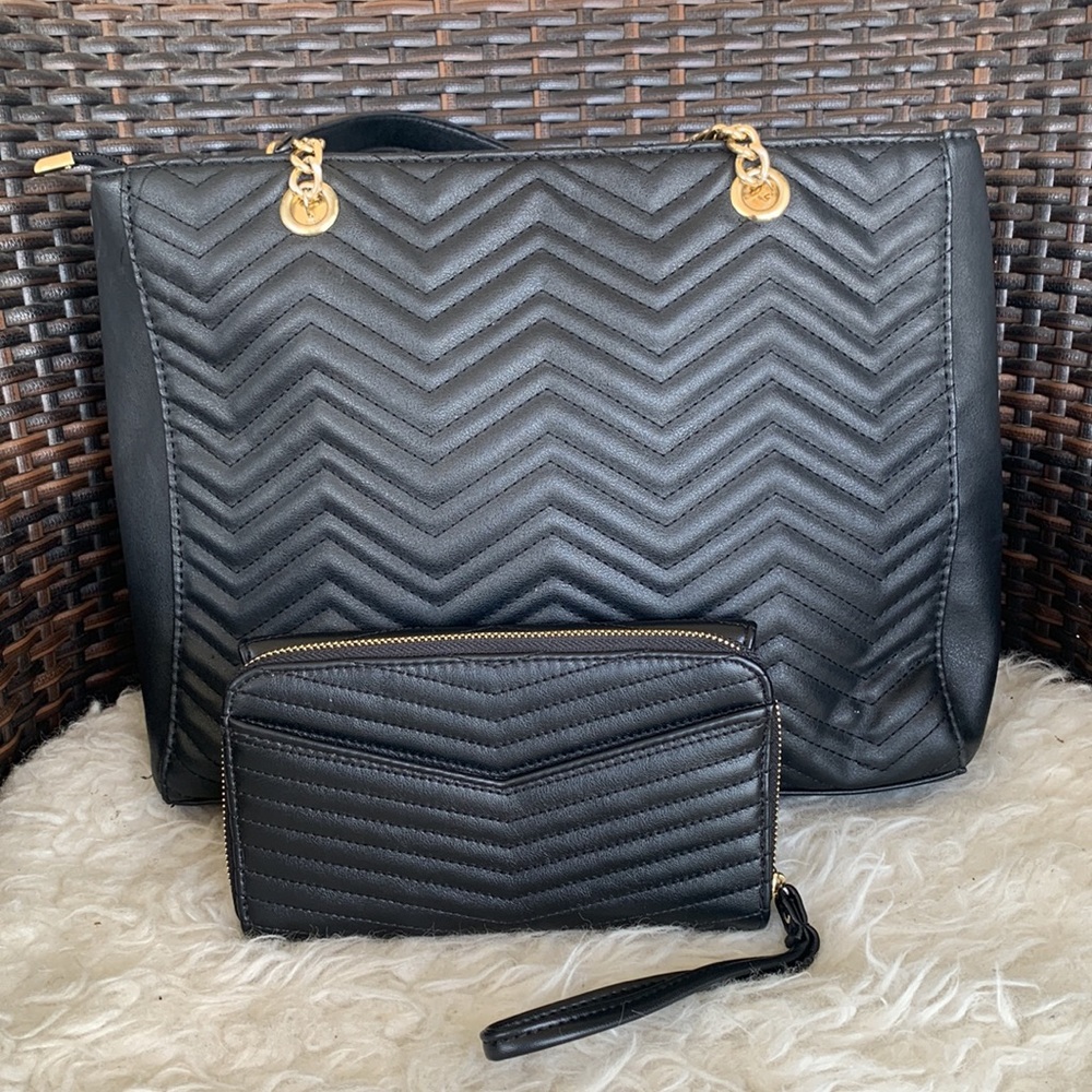 Gorgeous Bag And Matching Wallet Set - image 2